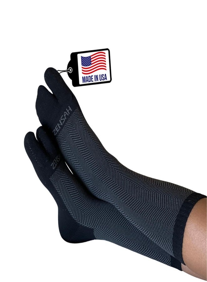 Zensah Bunion Ease - Corrector Relief Sock for Bunions Women and Men - Toe Separator Sock Design (Black/Grey, Medium) - Image 1